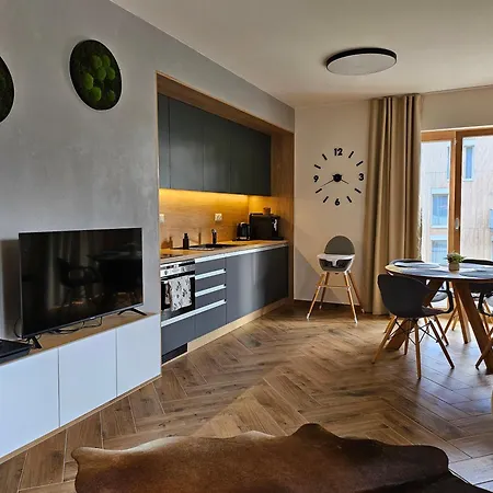 Hillside Y24 * Alsókubin