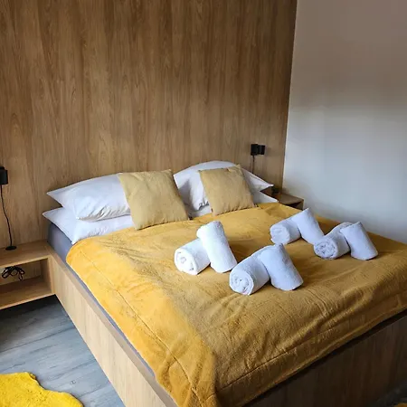 Hillside Y24 Apartman Alsókubin