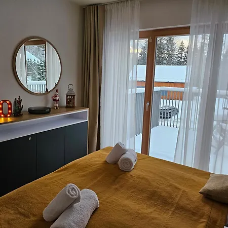 Appartement Hillside Y24 *